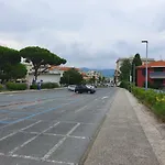 Sestri Executive 2 Bedroom&huge Terrace Apartmán