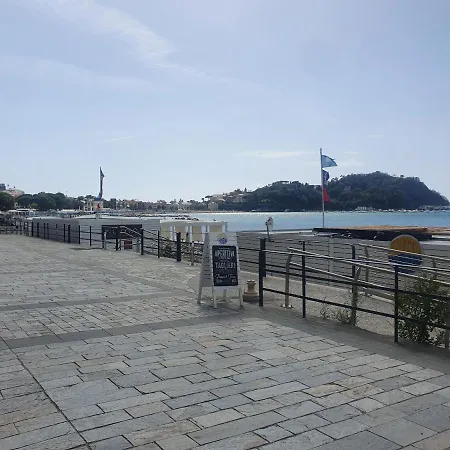 Sestri Executive 2 Bedroom&huge Terrace Apartmán Sestri Levante