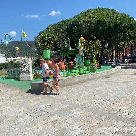 Sestri Executive 2 Bedroom&huge Terrace * Sestri Levante