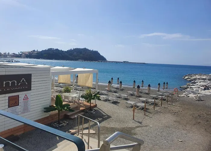 Sestri Executive 2 Bedroom&huge Terrace Apartamento