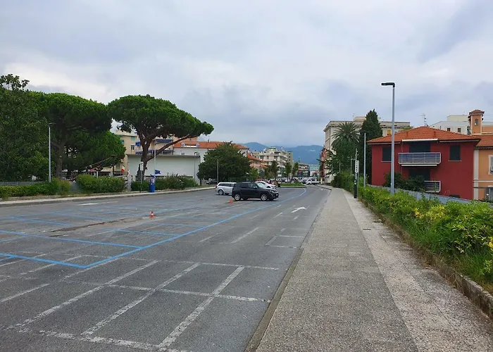 Sestri Executive 2 Bedroom&huge Terrace Apartamento