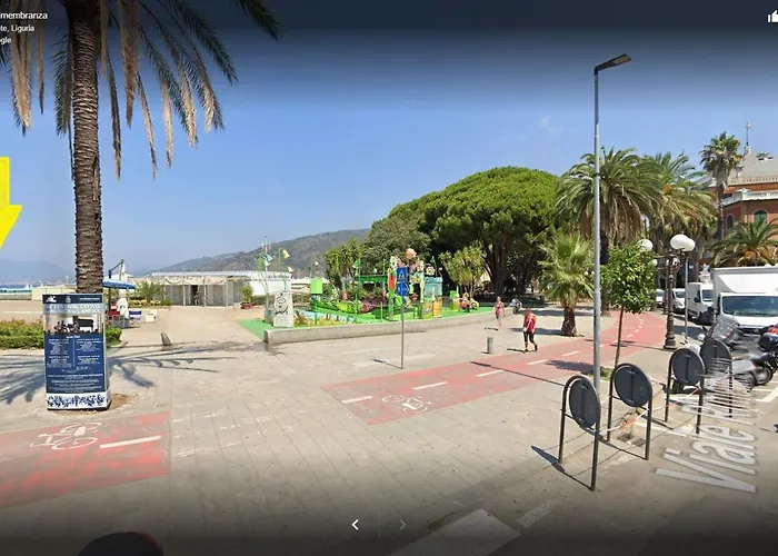 Sestri Executive 2 Bedroom&huge Terrace 东塞斯特里